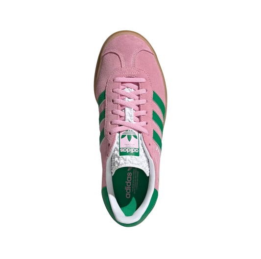 Adidas Gazelle Bold True Pink – Draufsicht der Retro-Damen-Plateausneaker aus Wildleder mit grünen Streifen und Plateausohle aus Gummi