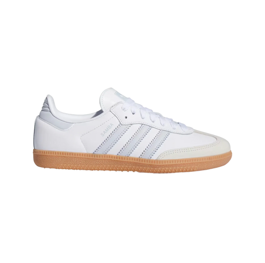 Adidas Samba OG Cloud White – Seitenansicht der Retro-Unisex-Sneaker aus Leder mit Gummisohle und hellblauen Details