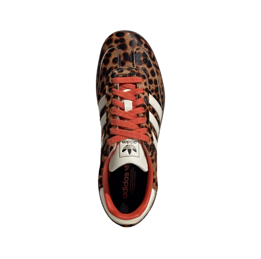 Adidas Samba OG Leopard – Draufsicht der Retro-Damen-Sneaker aus Pony Hair mit Leoparden-Print und Gummisohle