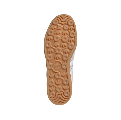 Adidas Gazelle Indoor Sandy Pink – Sohlenansicht der Damen-Retro-Sneaker aus Wildleder in Rosé mit transparenter Cupsohle aus Naturgummi