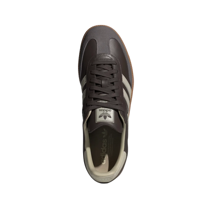 Adidas Samba OG Brown Putty – Draufsicht der Retro-Unisex-Sneaker aus Leder & Wildleder mit Naturgummisohle und grauen Streifen