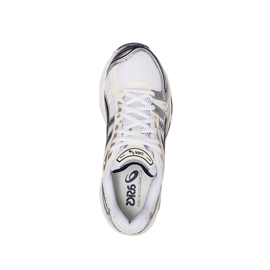 ASICS Kayano 14 White Midnight – Draufsicht der Retro-Tech-Sneaker aus weißem Mesh mit weißen Schnürsenkeln und atmungsaktivem Design