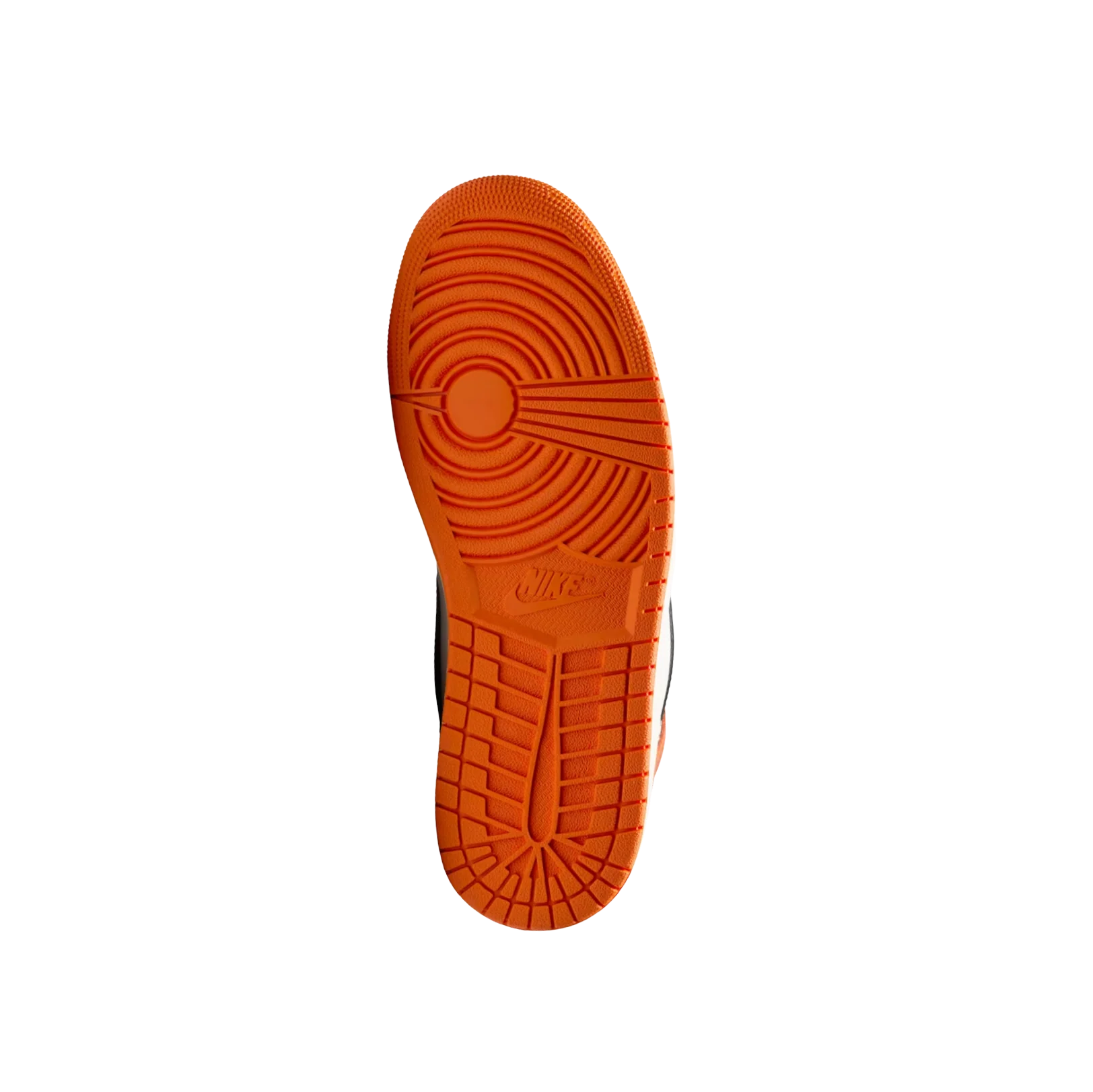 Jordan 1 High OG Shattered Backboard – Außensohle aus rutschfestem Gummi in Starfish-Orange mit klassischem Nike-Kreismuster.